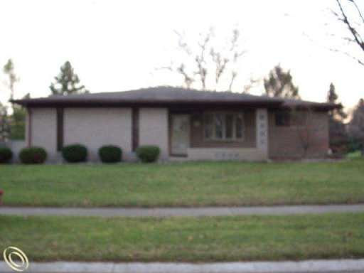1st image of 5565 Falmouth Dr