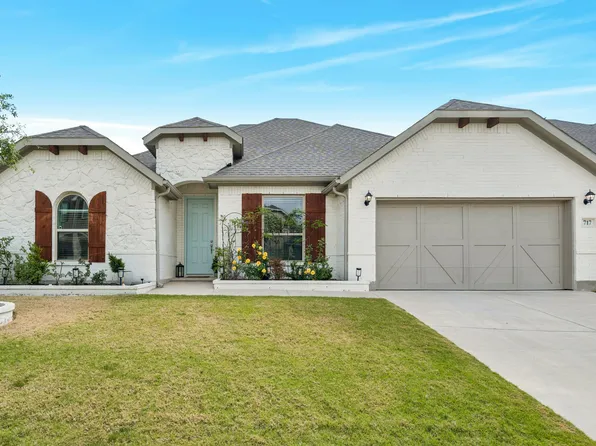 717 Brody Trl, Aledo, TX 76008