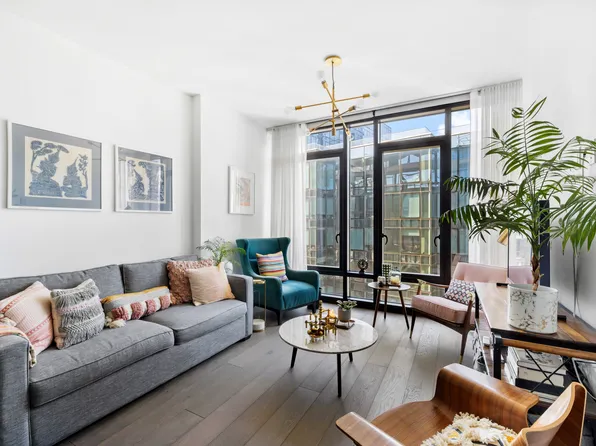 429 Kent Avenue image 1 of 14