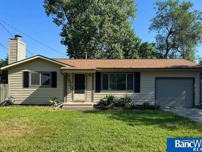7920 Cherrywood Dr, Lincoln, NE, 68510