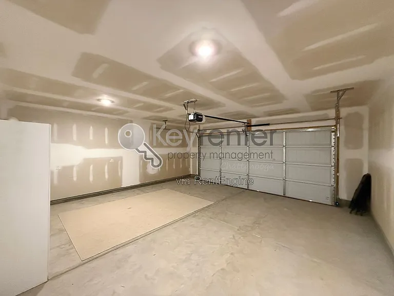81 Draft St — Photo 20