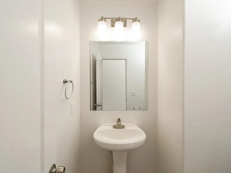 3674 E Stampede Dr — Photo 5