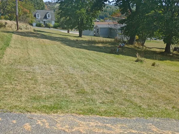 131 2nd St, Hastings, PA 16646