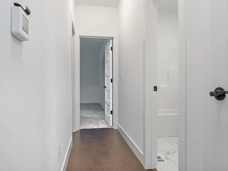 1627 Duncannon Dr — Photo 28