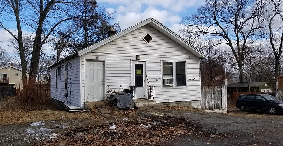 2nd image of 12 Waban Ave