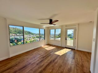 1726 Violet St, Honolulu, HI 96819
