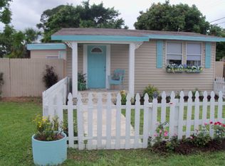 3810 SE Salerno Rd, Stuart, FL 34997