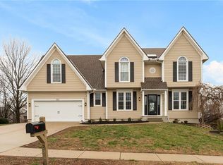 2512 NE 78th St, Gladstone, MO 64118