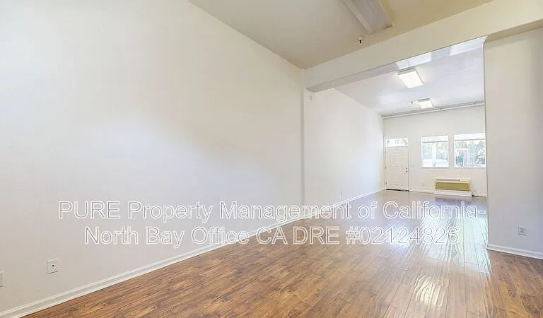 154 Railroad Ave #B — Photo 33
