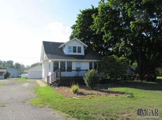 14277 S Telegraph Rd, La Salle, MI 48145