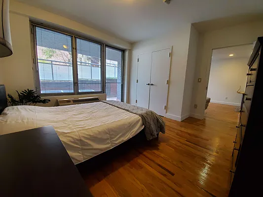 Rented by Bahar Management | media 12