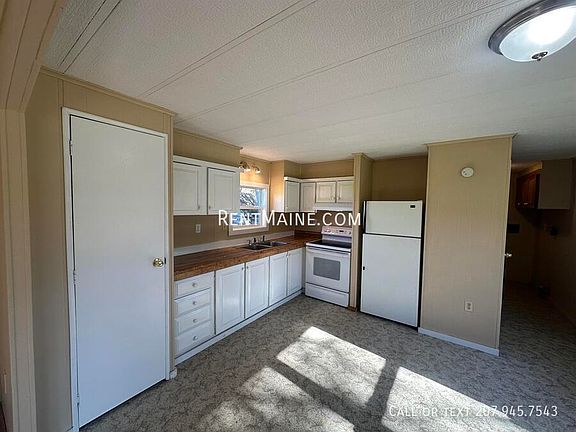 2nd image of 329 W Corinth Rd #3