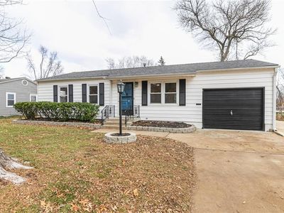 1211 N Indian Ln, Independence, MO, 64056