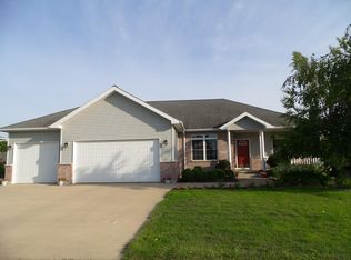 219 Grey Owl Pass, Brookings, SD 57006