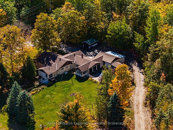 4th image of 900 Champlain Rd