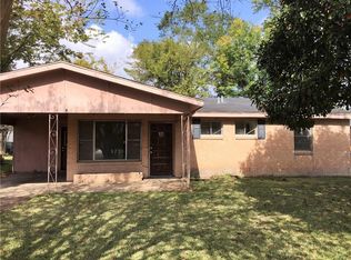 3221 Olcutt St, Alexandria, LA 71301