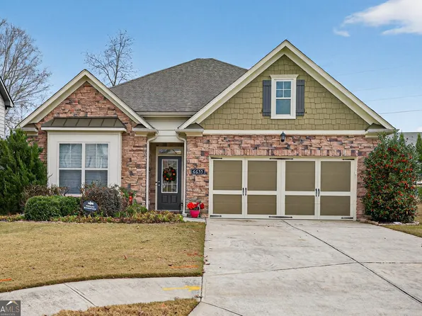 6655 Rivergreen Rd, Flowery Branch, GA 30542