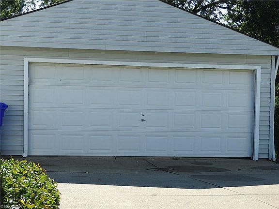 4th image of 6281 Sylvia Dr