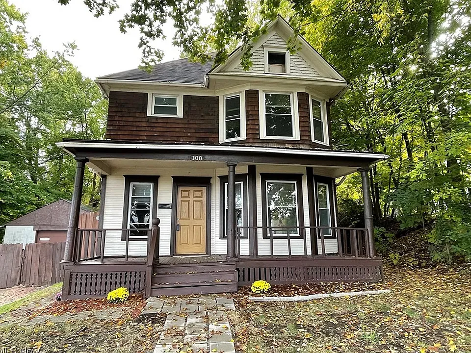 100 W South St