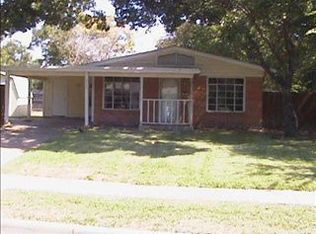 10330 Eastwood Dr, Dallas, TX 75228