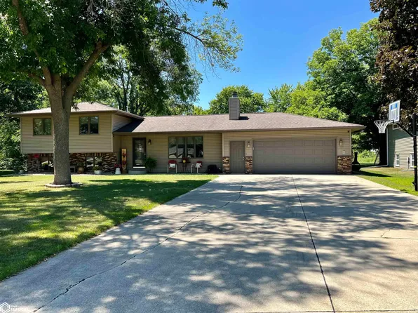 101 N 35th St, Clear Lake, IA 50428