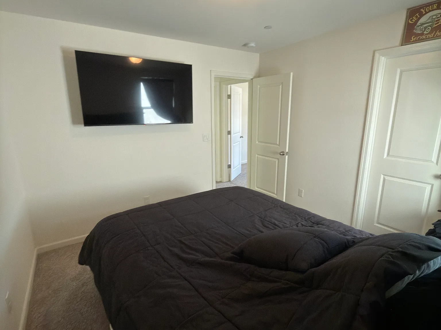 3 bed, 1398 sqft, $2,350 — Photo 4