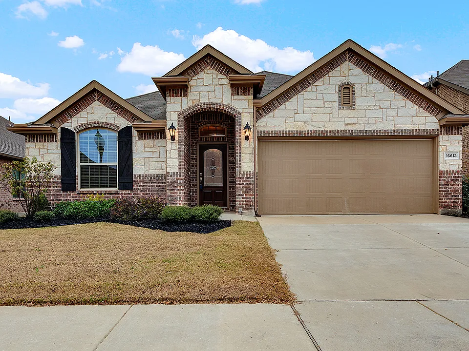 16613 Stillhouse Hollow Ct