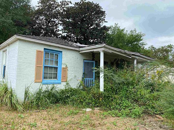 3rd image of 7095 & 7097 Milton Dr