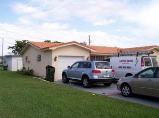 648 SW 2nd Ct, Hallandale Beach, FL 33009