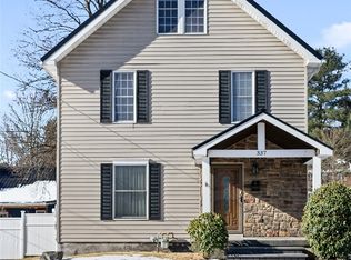 337 Oakdale Rd, Johnson City, NY 13790