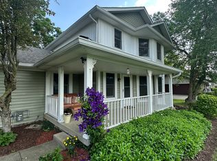 6574 W Sweet Creek Dr, New Palestine, IN 46163