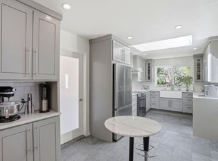 329 Stuart Ave, Pacific Grove, CA 93950