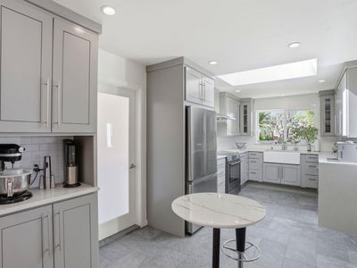 329 Stuart Ave, Pacific Grove, CA, 93950