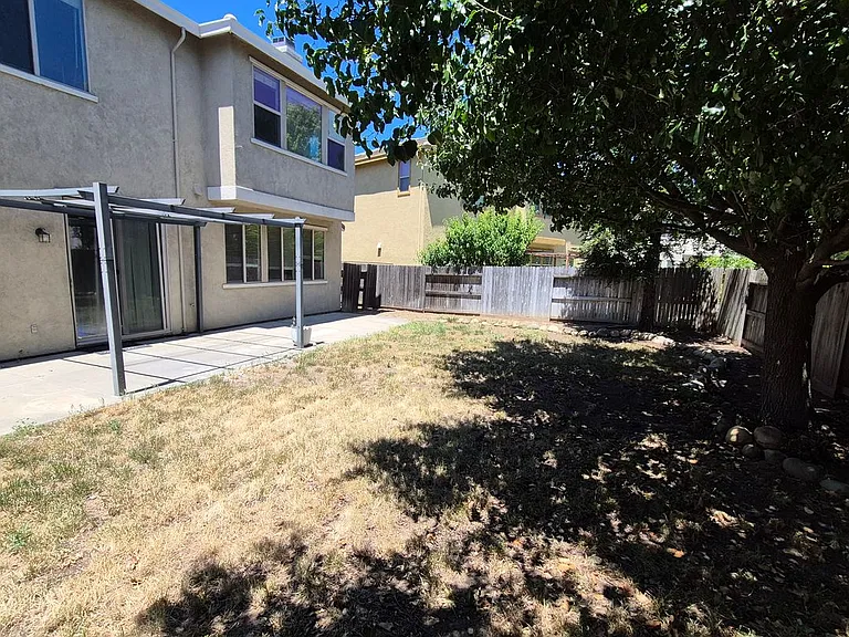 9835 Peters Ranch Way — Photo 56