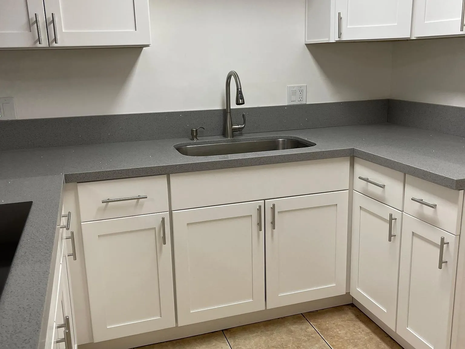 2 bed, 1.5 bath, 1200 sqft, $2,850 — Photo 2