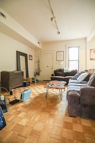 1454 W Erie St #2W Photo 1 1454 W Erie St #2W Photo 1
