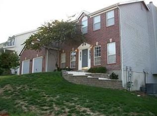 807 Legends View Dr, Eureka, MO 63025