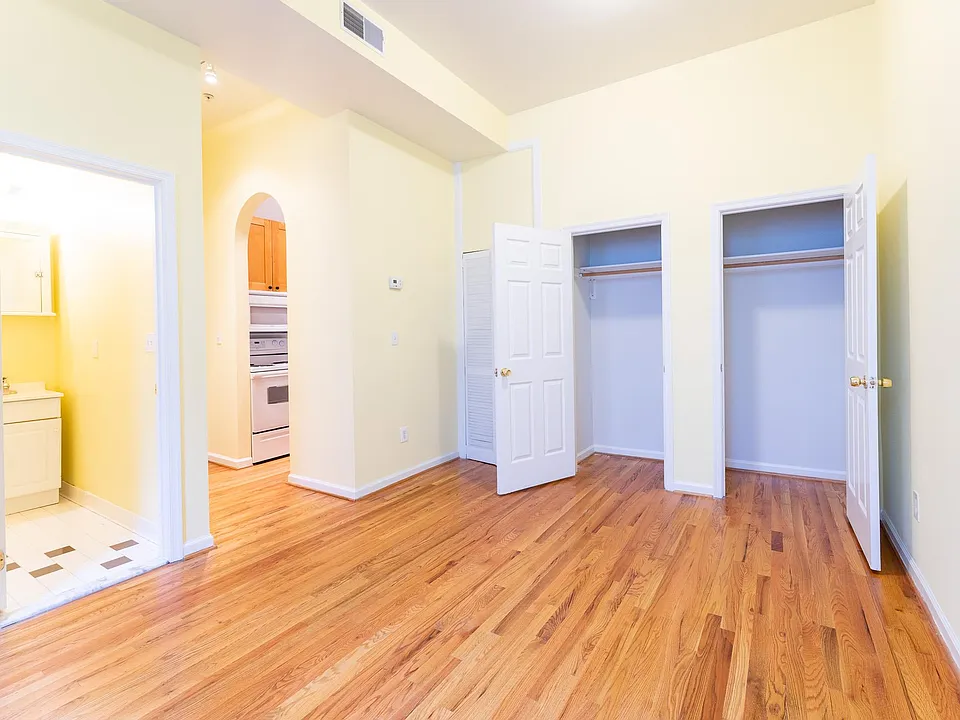 1314 14th St NW #206
