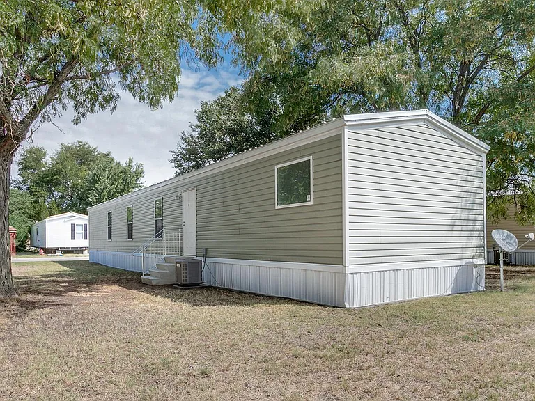 Lakeview Community — Photo 35