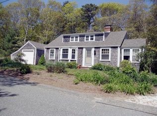 212 Cedar Tree Neck Rd, Marstons Mills, MA 02648
