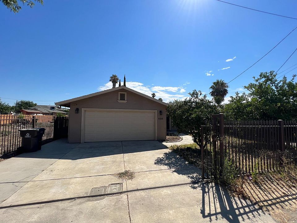 1st image of 608 S Fresno Ave