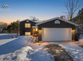 130 S 7th St NE, Cedar Springs, MI 49319