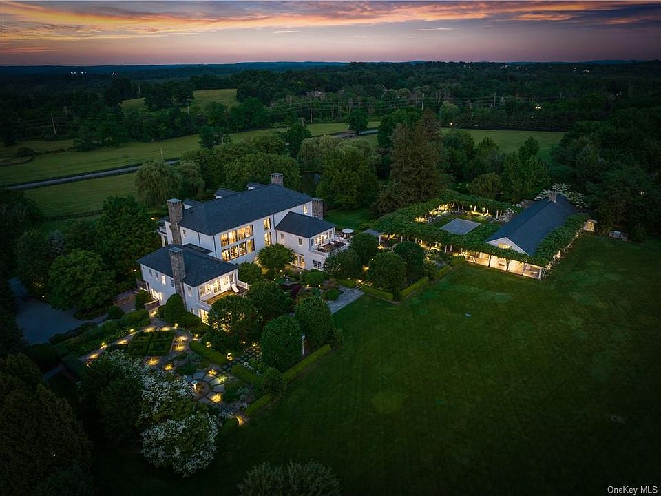 142203 Mahopac Ave, Granite Springs, NY 10527 Zillow