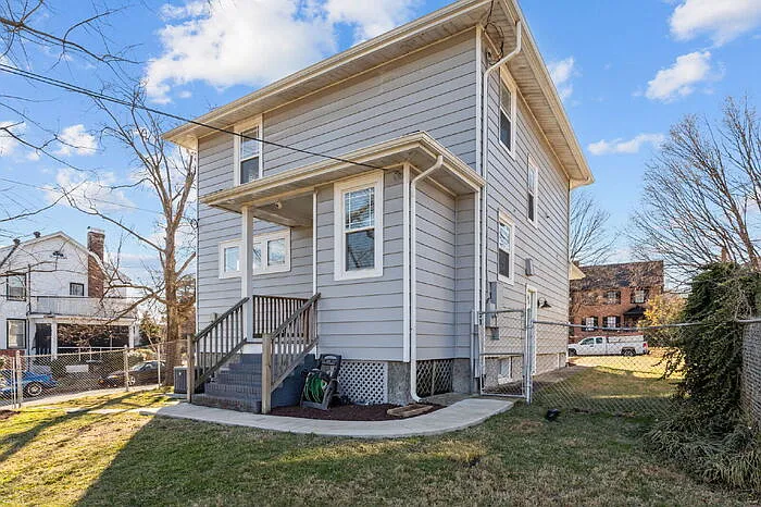 2701 Northumberland Ave — Photo 38