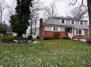 621 Buckingham Dr, Greensburg, PA 15601