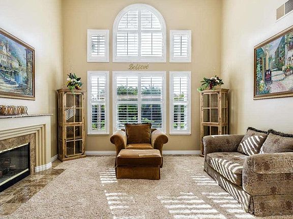 5th image of 2324 Eagle Creek Ln