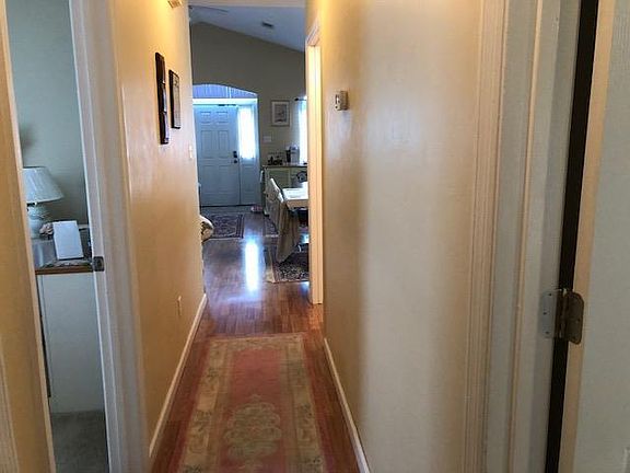 2nd image of 3231 Skyview Dr