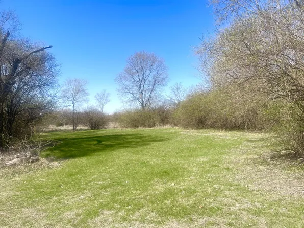 0 W Johnson St, Utica, IL 61373