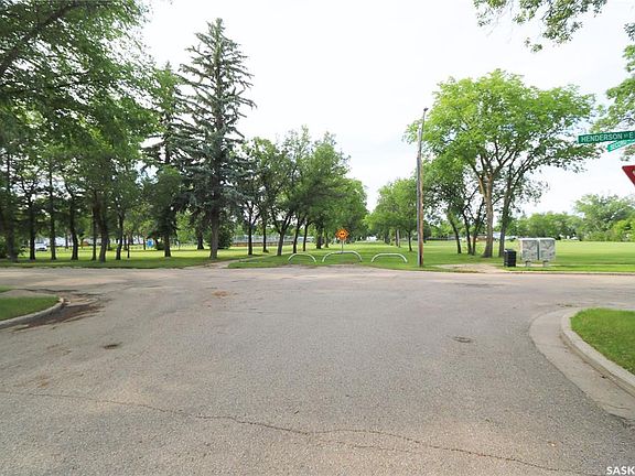 4th image of 281 Second AVENUE N
