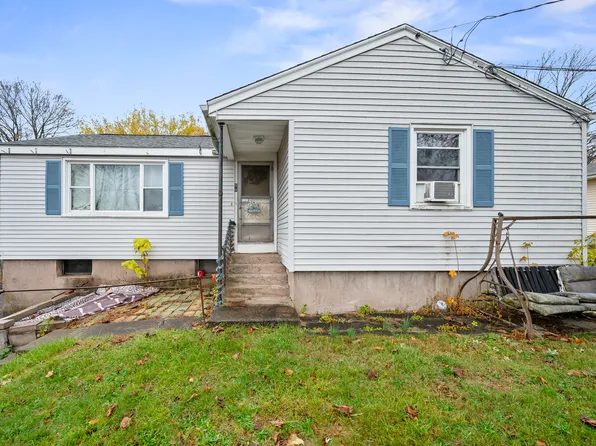 56 Bidwell Terrace, Middletown, CT 06457